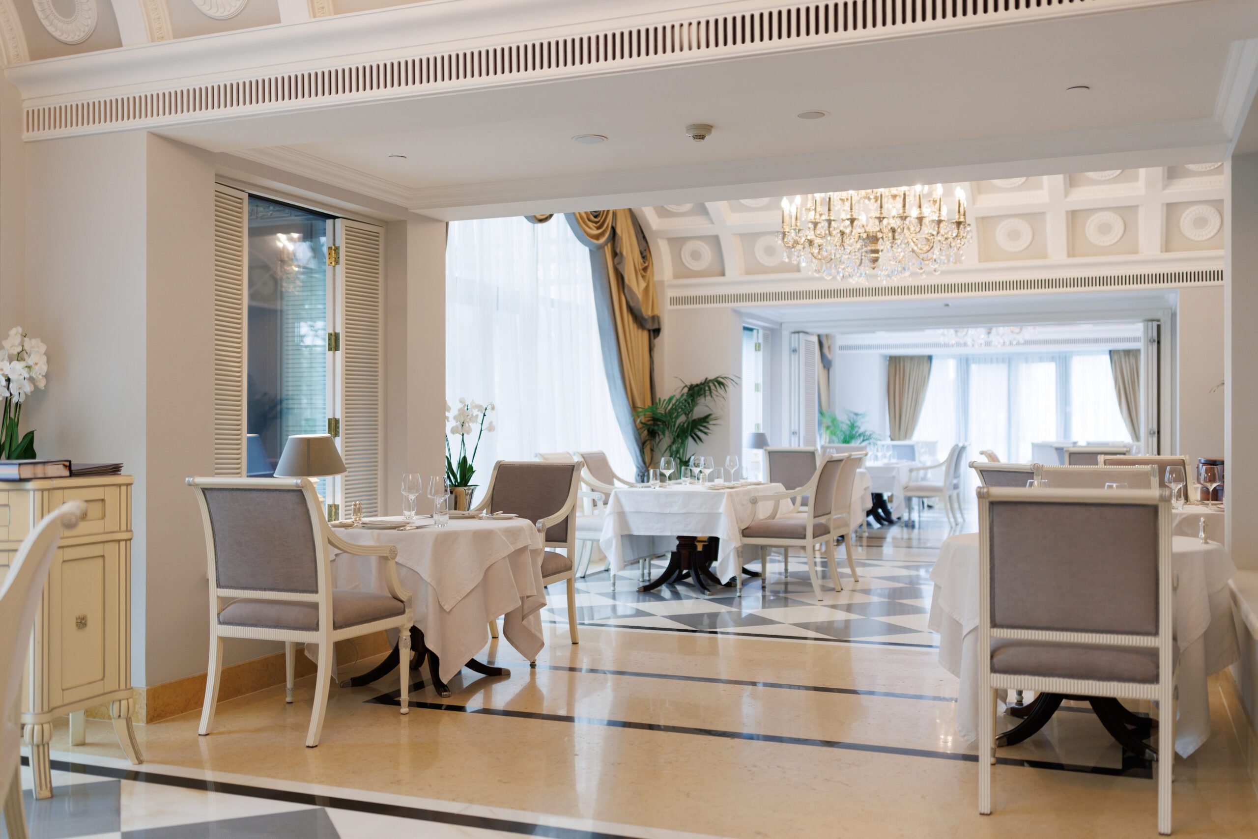 restaurants-bars-intercontinental-kyiv-ihg-discover-the-best